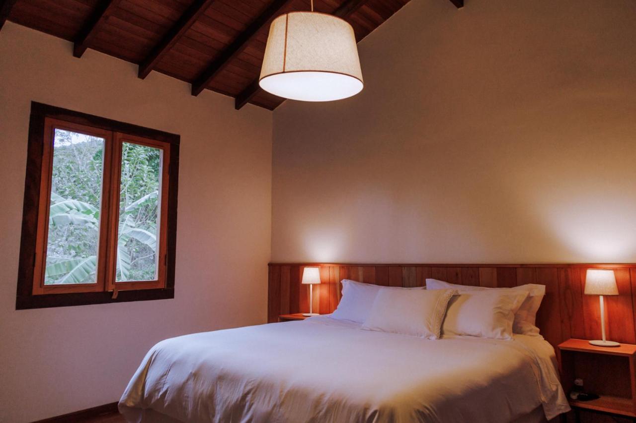Fazenda Santa Vitoria Hotel Queluz Luaran gambar