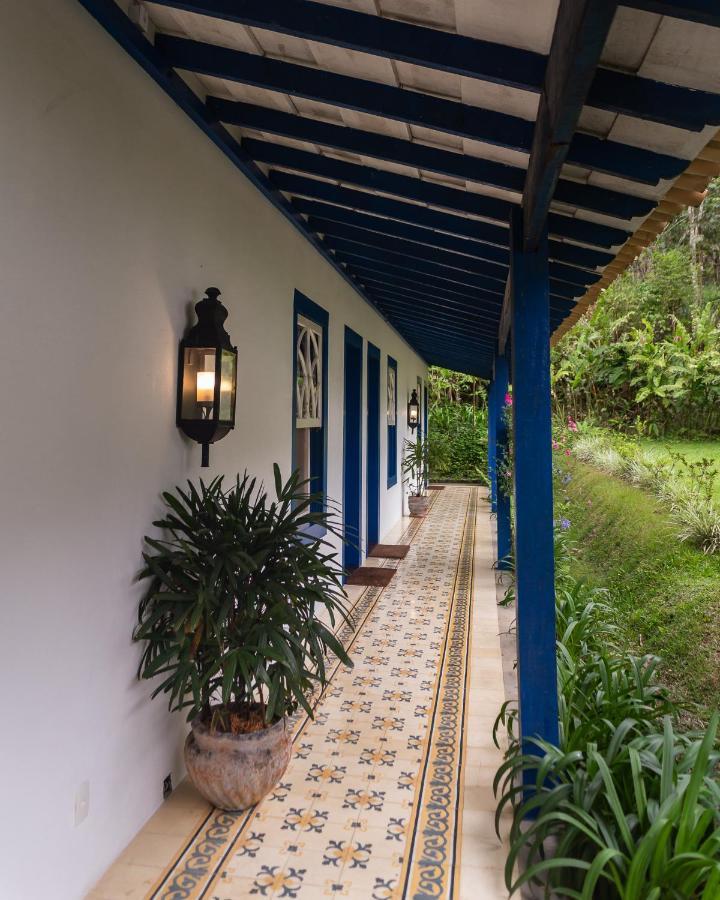 Fazenda Santa Vitoria Hotel Queluz Luaran gambar