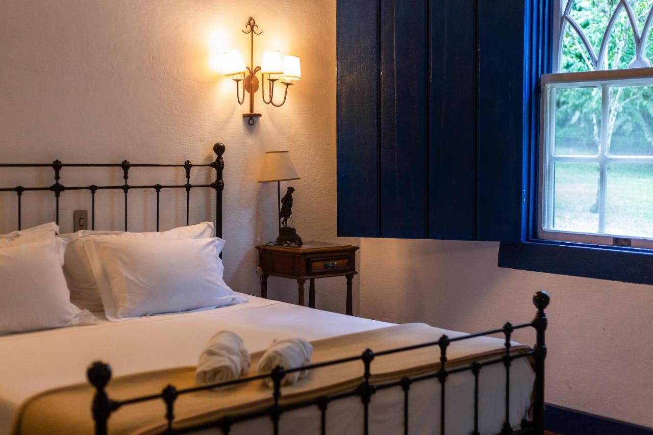 Fazenda Santa Vitoria Hotel Queluz Luaran gambar